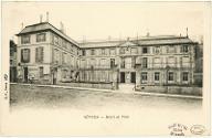 [Sèvres : Hôtel de Ville]
