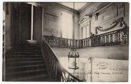 [Versailles : Petit Trianon – Escalier]