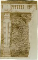 [Domaine royal de Meudon : la terrasse supérieure : Reproduction photographique d'un dessin d'un pilastre en gaine]