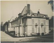 Château de la Malmaison : façade sur le parc