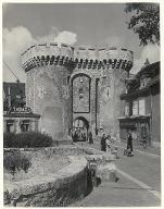 [Chartres : porte Guillaume]