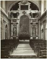 Fontainebleau : [château] : Chapelle de la Sainte-Trinité : Le Choeur et l'Autel, oeuvre de Bordogni sous Louis XIII