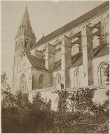 [Saint-Leu-d'Esserent : extérieur sud et clocher de l'église Saint-Nicolas]